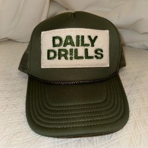 DAILY DRILLS Fuzzy Patch Trucker Hat